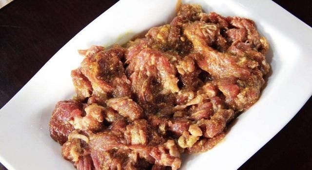 牛肉怎么烤好吃(牛肉怎么烤好吃又嫩)图7