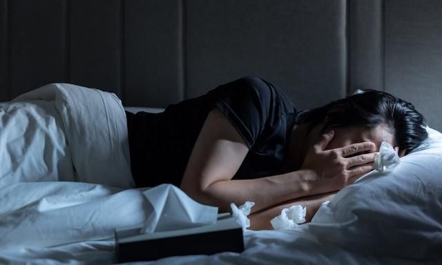 药店不起眼的天麻醒脑胶囊，不仅能滋补肝肾 还能治疗这五种病
