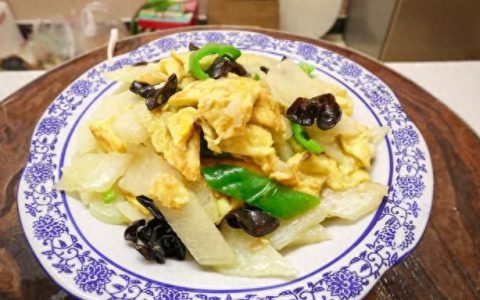 春天吃山药的几种做法(春天多吃山药有好处告诉你新吃法)