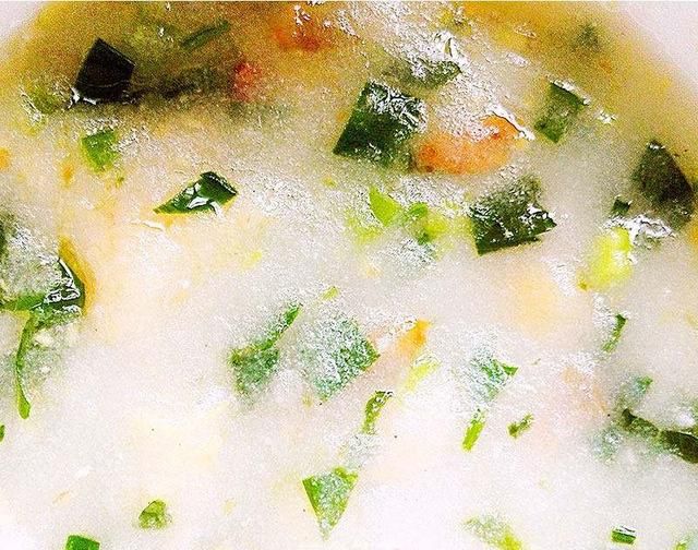 油豆腐怎么做的,油豆腐焖肉怎么做图2