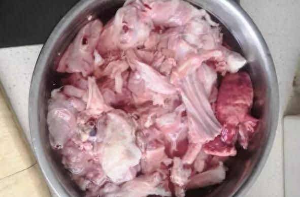 鲁西南的特色菜——红烧羊羔肉