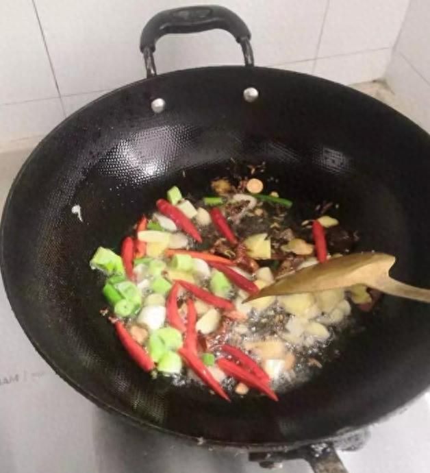 鲁西南的特色菜——红烧羊羔肉