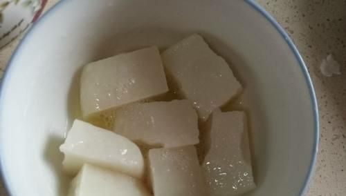白糖糍粑的家常做法,糯米糍粑放白糖黄豆粉图6