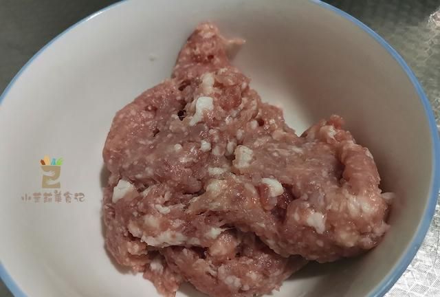 春天小葱是个宝，维C是苹果3倍，趁应季多吃几次，好处很多人不懂