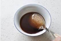 在家吃到地道的蕨根酸辣粉，美味不可挡