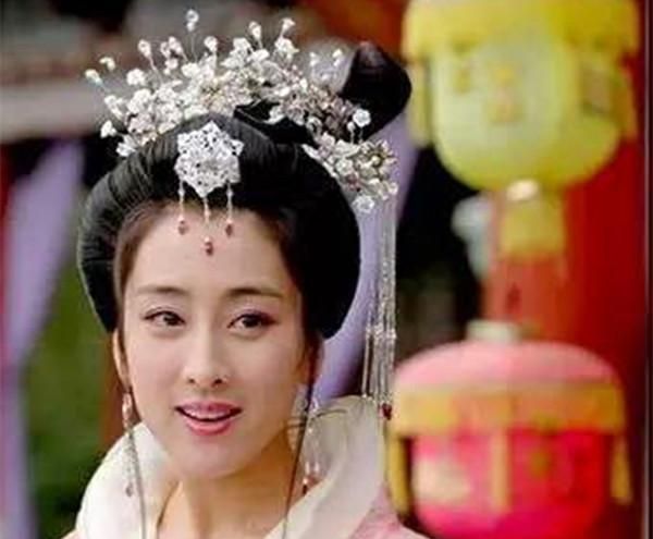 马苏是怎么火起来的(马苏最火的一张照片)图2