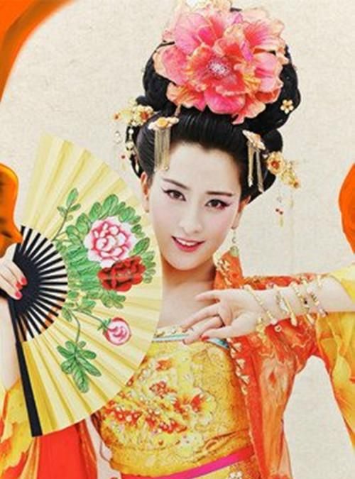 马苏是怎么火起来的(马苏最火的一张照片)图21