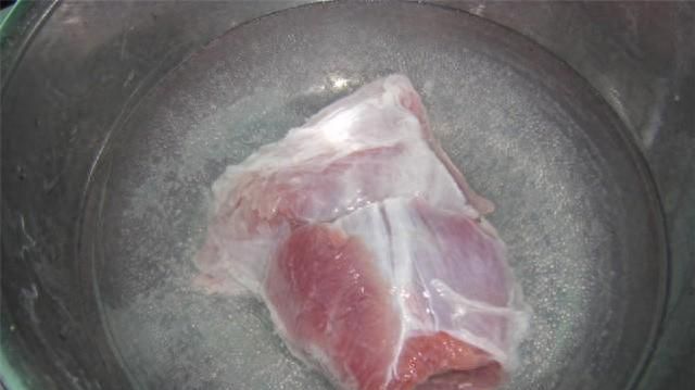 猪瘦肉炖汤特别的补肾, 只加一种配料! 大人更持久, 小孩不尿床!