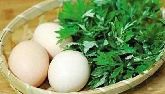 艾草煮鸡蛋有什么功效与作用 艾草煮鸡蛋孕妇能吃吗