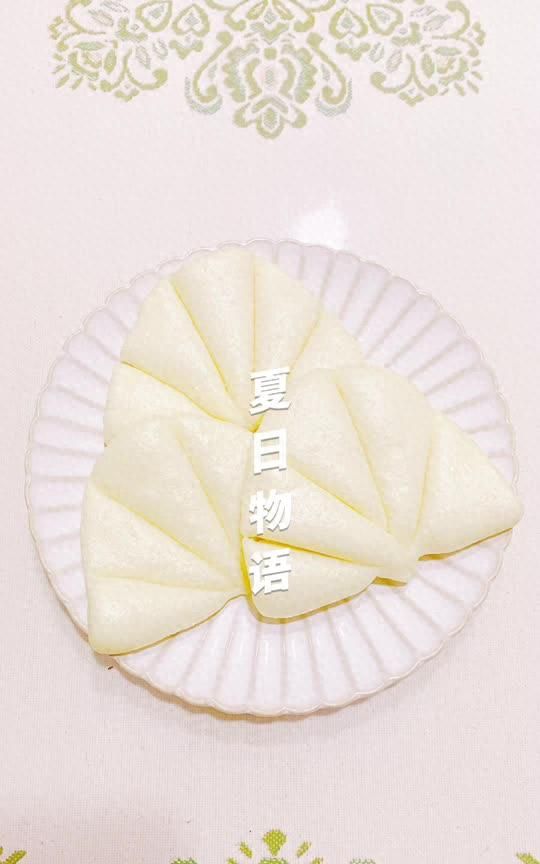 #我的养生日常-远离秋燥#荷叶饼夹红烧肉