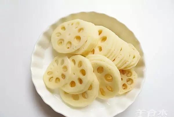 凉拌藕片怎么做,藕片胡萝卜凉拌图10