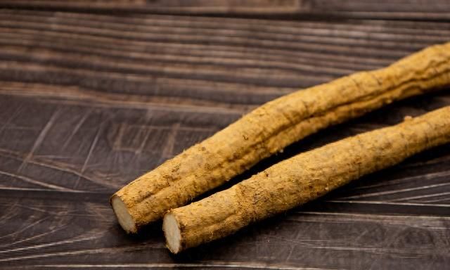 被人誉为“力大如牛”的牛大力，有补虚，润肺，强筋骨的作用