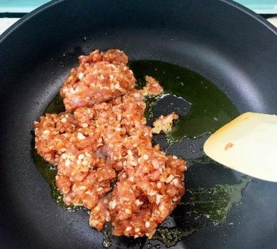 夏日绿茄青椒肉糜打卤面……秒光版