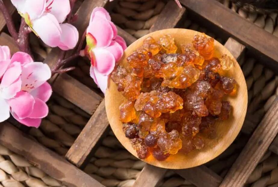 桃胶的正确食用方法和健康益处