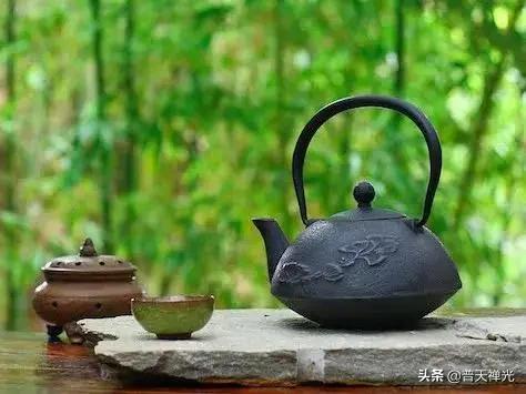 道教里行走，坐立，睡觉的姿势都有什么特别的地方么？图1
